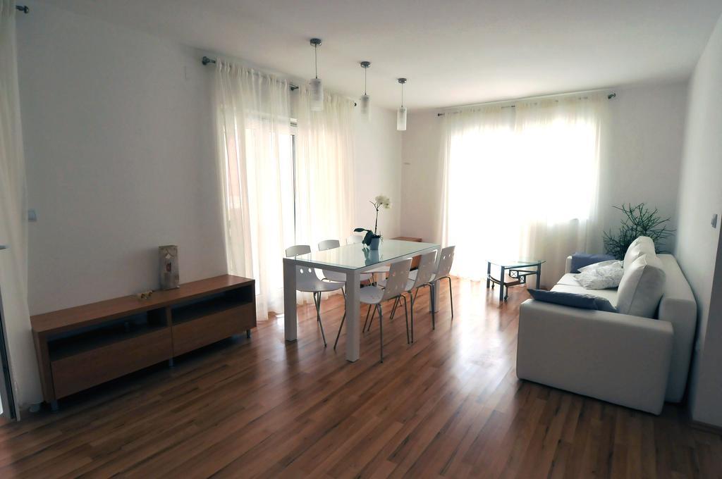 Apartments Annette Дубровник Екстериор снимка