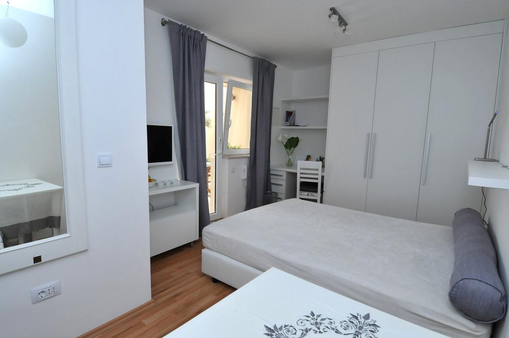 Apartments Annette Дубровник Екстериор снимка