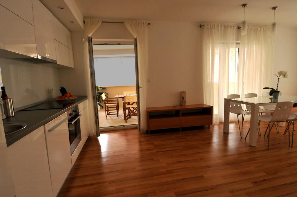 Apartments Annette Дубровник Екстериор снимка