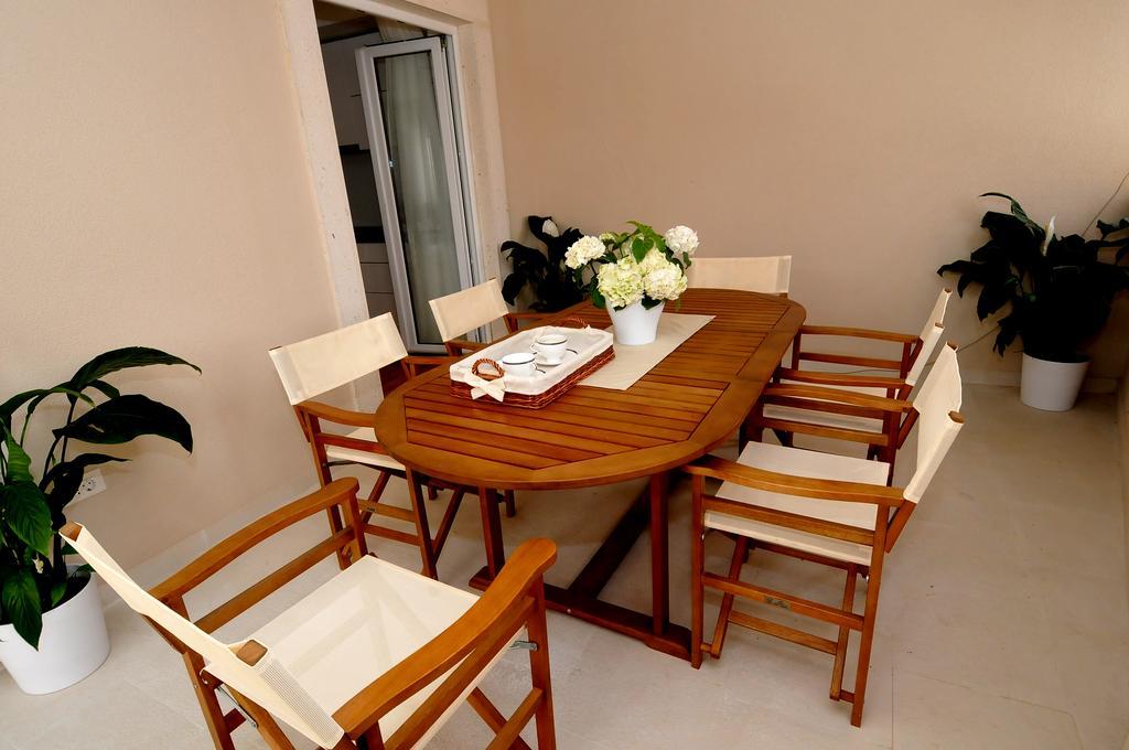Apartments Annette Дубровник Екстериор снимка