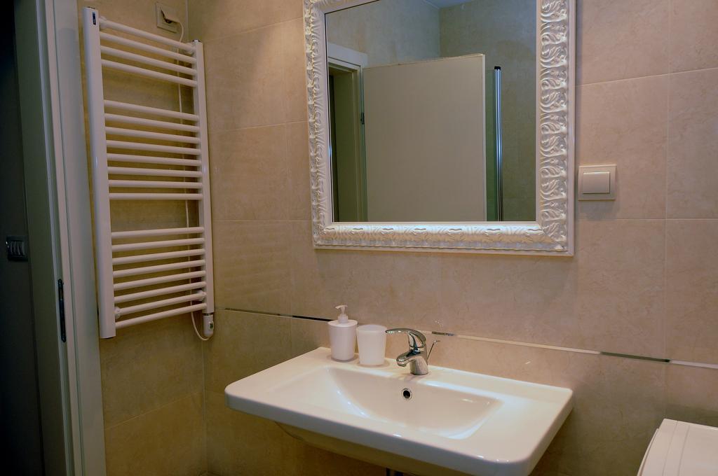 Apartments Annette Дубровник Екстериор снимка