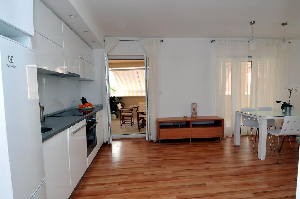 Apartments Annette Дубровник Екстериор снимка