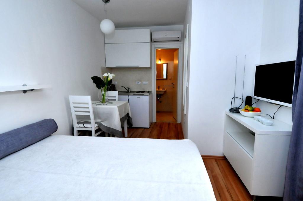 Apartments Annette Дубровник Екстериор снимка